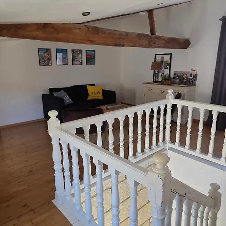 La Demeure Des Artistes - Quartier Historique Holiday home *